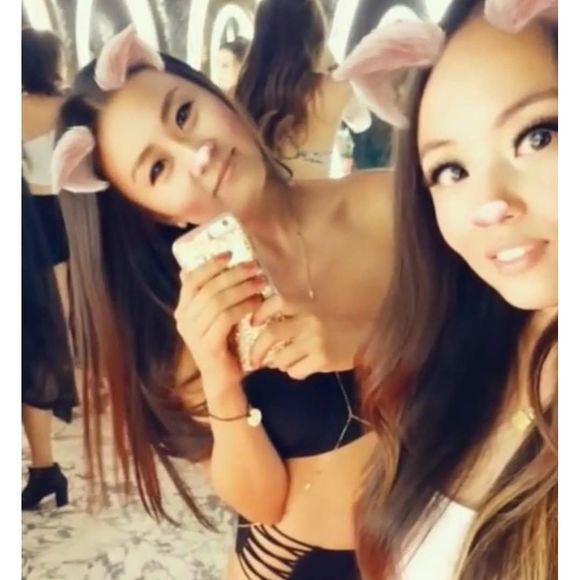 Meet your Posher, Sandy - Picture 1 of 1